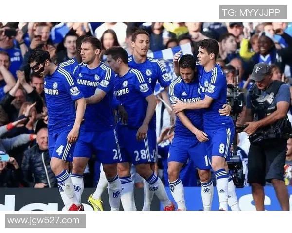 伊普斯维奇主场迎战雷丁争夺英冠积分榜关键战役