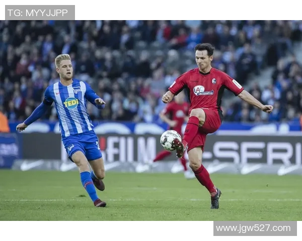 柏林赫塔与科隆激战在即谁能在德甲赛场上笑到最后