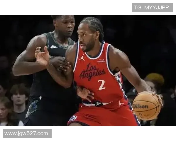 快船与爵士激战26日谁将赢得这场西部对决的胜利 快船与爵士激战26日谁将赢得这场西部对决的胜利